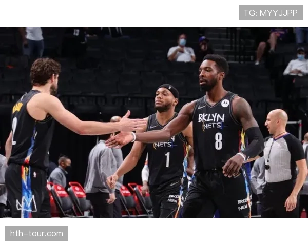 约翰逊后撤步投篮效率提升显著 拉开与队内同位置差距